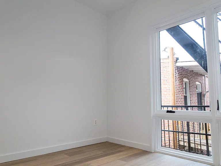 1443 Euclid St NW — Photo 23