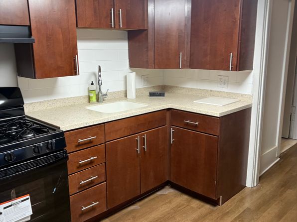 1303 1st North St #2