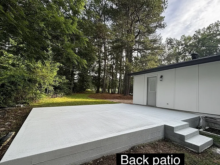 2423 S Chatfield Rd — Photo 17