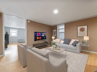393 New York Ave #1L, Jersey City, NJ 07307