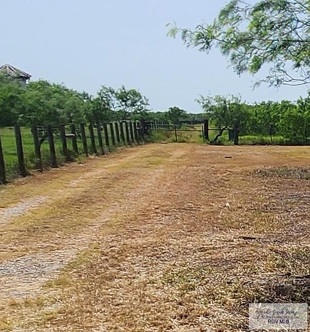 2nd image of 30577 Adams Rd