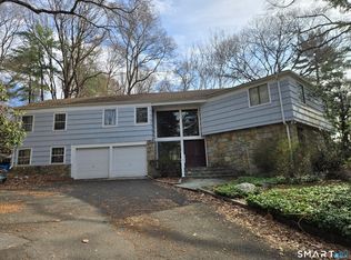 677 West Hill Road, Stamford, CT