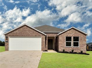 530 Arizona St, Farmington, AR 72730