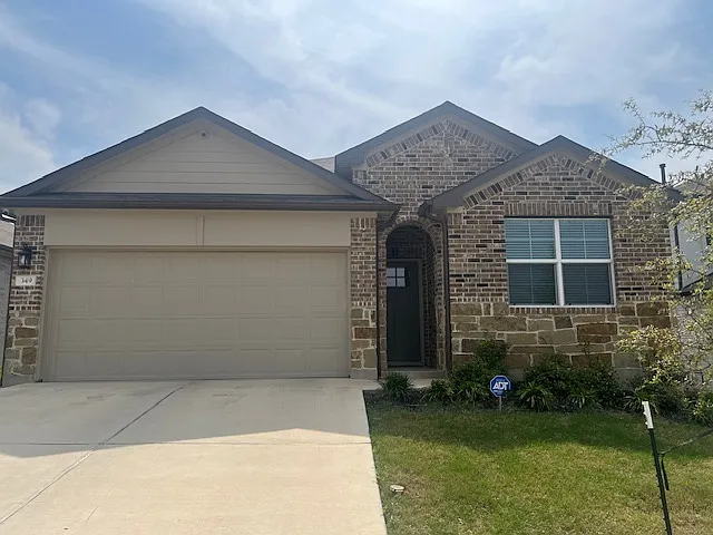 349 Callado Cir — Photo 1