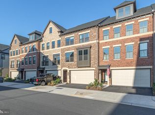 22278 Cornerstone Crossing Ter, Ashburn, VA 20148