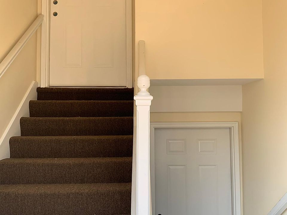 1st image of 309 Stryker Ave #L