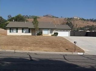 7656 Frazer Dr, Riverside, CA 92509