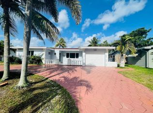 1400 N 74th Ter, Hollywood, FL 33024