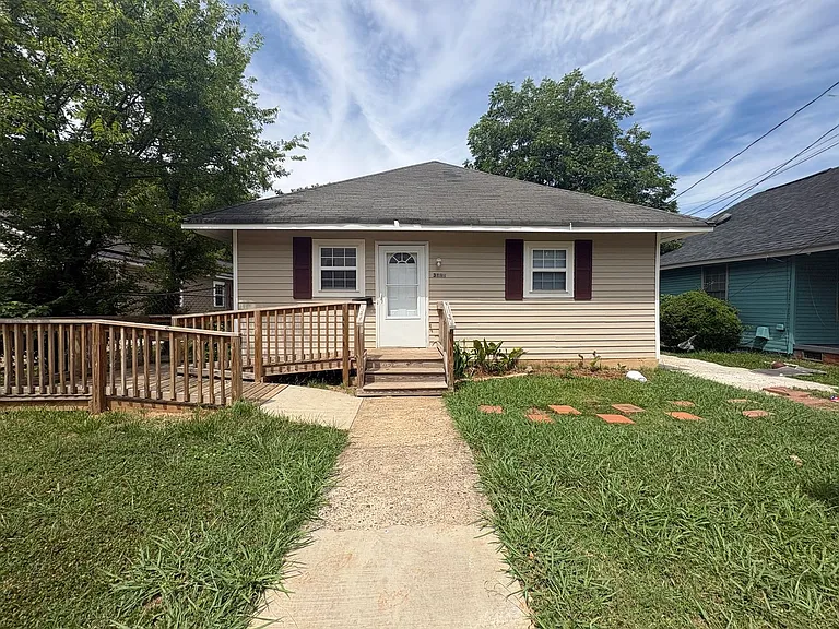 3200 Boyd St — Photo 1