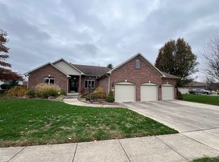 7322 Rooses Dr, Indianapolis, IN 46217