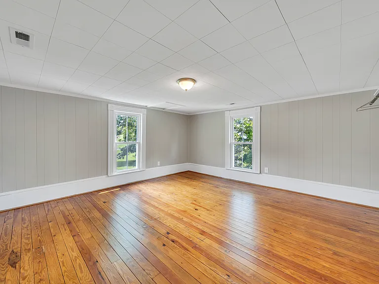 5402 Roanoke Rd — Photo 17