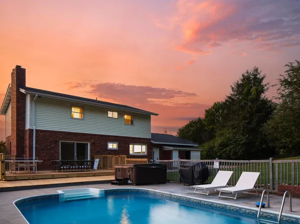 206 Odonald Rd, Asheville, NC 28806