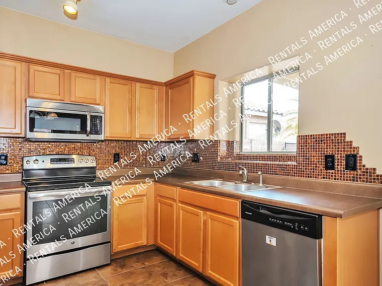 60903 E Silky Mane Dr — Photo 1