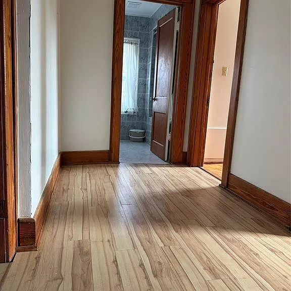 1180 Albert Rd — Photo 18