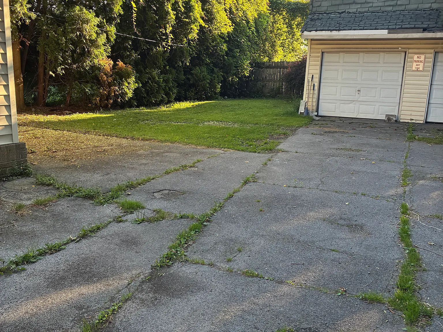2 bed, 1250 sqft, $1,500 — Photo 1