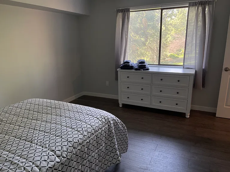 2314 S Carnine Ct — Photo 5