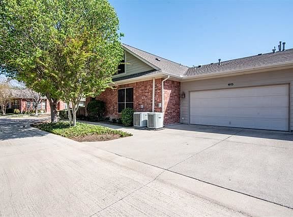 4th image of 3201 Camellia Rose Ct Unit 1013