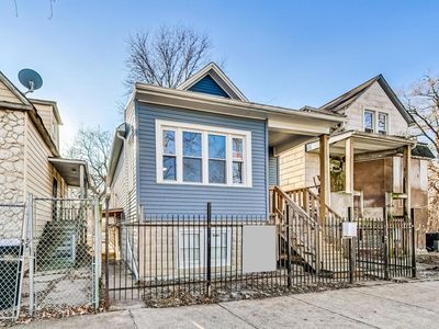 4923 W Hubbard St, Chicago, IL, 60644
