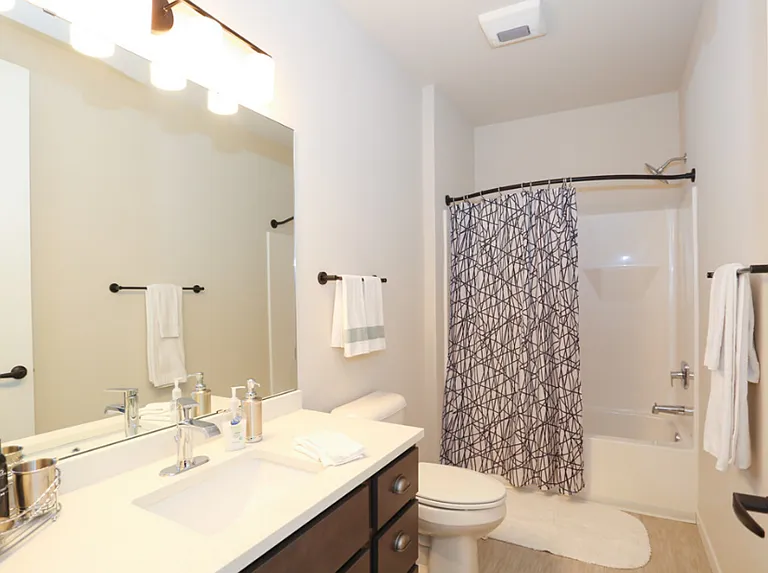 1465 Underwood Ave #311 — Photo 8