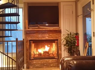 11 Barker St, Newburyport, MA 01950