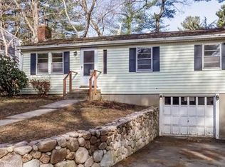 10 Jean Rd, Pembroke, MA 02359