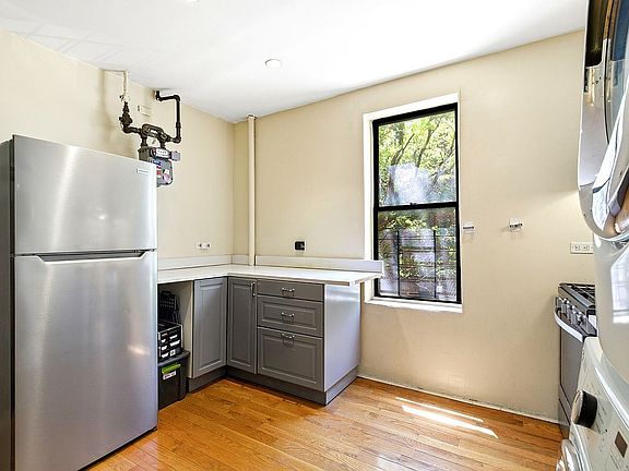 2nd image of 501 W 156th St APT 25