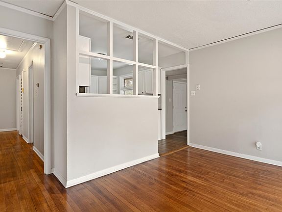 4th image of 4312 Cherrydale Ave