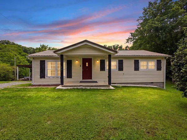 251 W Broadacre Rd NW, Dalton, GA 30721