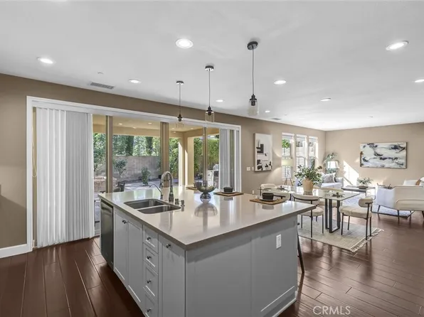 147 Yellow Daisy, Irvine, CA 92618