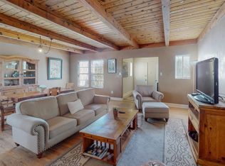 1613 Morningside Dr NE, Albuquerque, NM 87110
