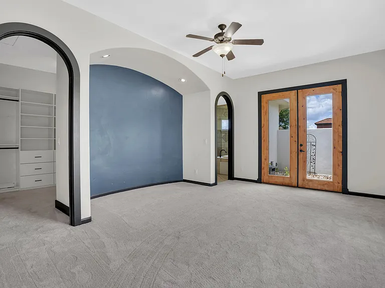 411 Cielo Cir — Photo 11