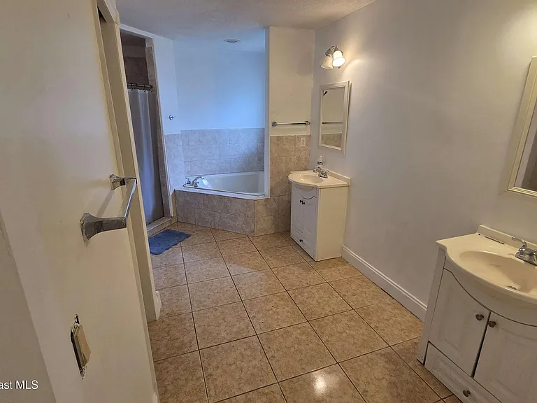 296 Croquet Ave NE — Photo 21