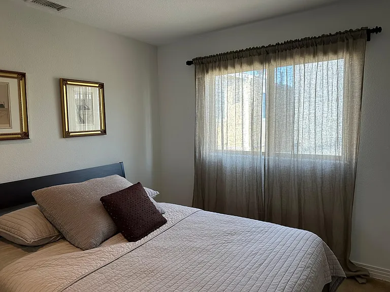 610 1/2 Orchid Ave — Photo 11