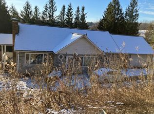 982 William Penn Ave, Johnstown, PA 15906