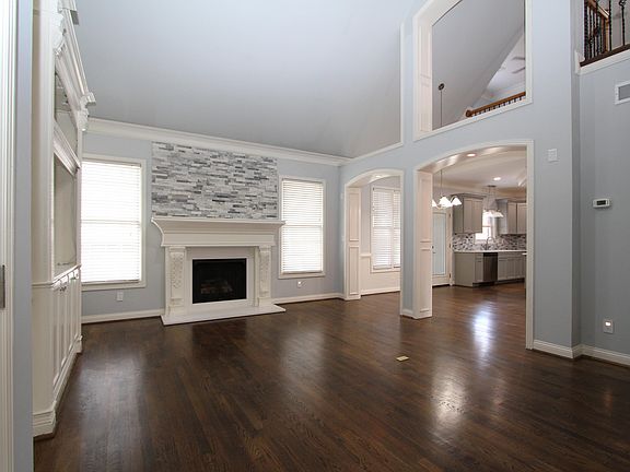 3rd image of 2465 Astarita Way