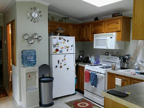 4th image of 37 Hubbard Ave Unit 47