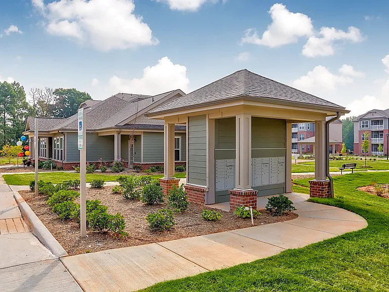 Cambridge Oaks II Apts — Photo 8