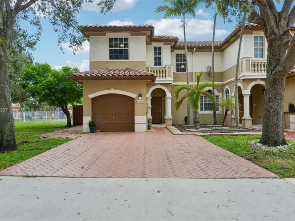 14127 SW 51st Ln, Miramar, FL 33027