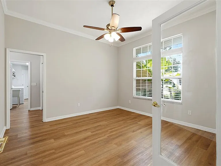 1111 SW 80th Dr — Photo 15