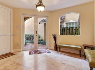 409 SW 5th St #1, Fort Lauderdale, FL 33315