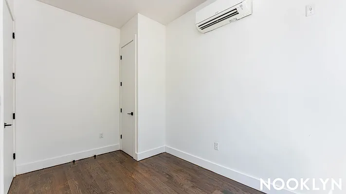 Rented by Nooklyn NYC LLC | media 14