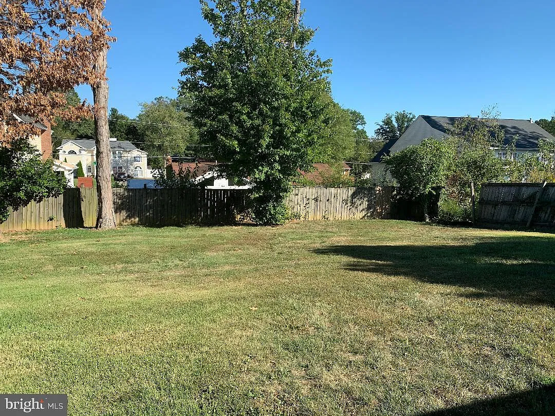 5410 Ives Pl — Photo 2