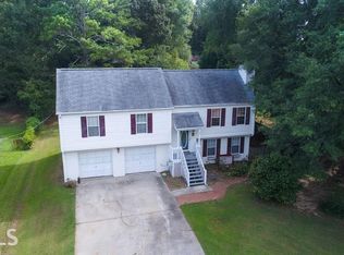 3541 Clearview Dr, Rex, GA 30273