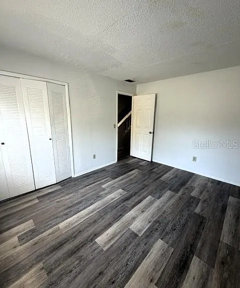 498 Club Dr — Photo 19