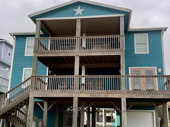 1343 Emerald Dr, Crystal Beach, TX 77650