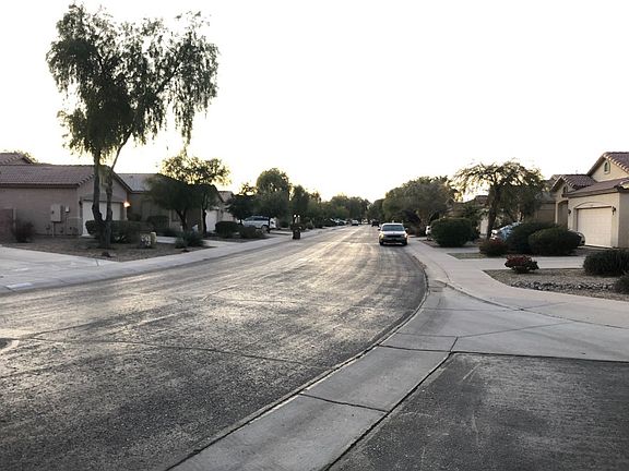 4th image of 44701 W Alamendras St