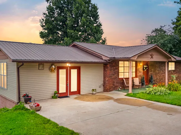 27 Poplar Ln, Morehead, KY 40351