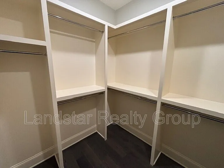 6411 Moonseed St — Photo 36