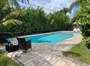 8350 SW 29th St, Miami, FL 33155