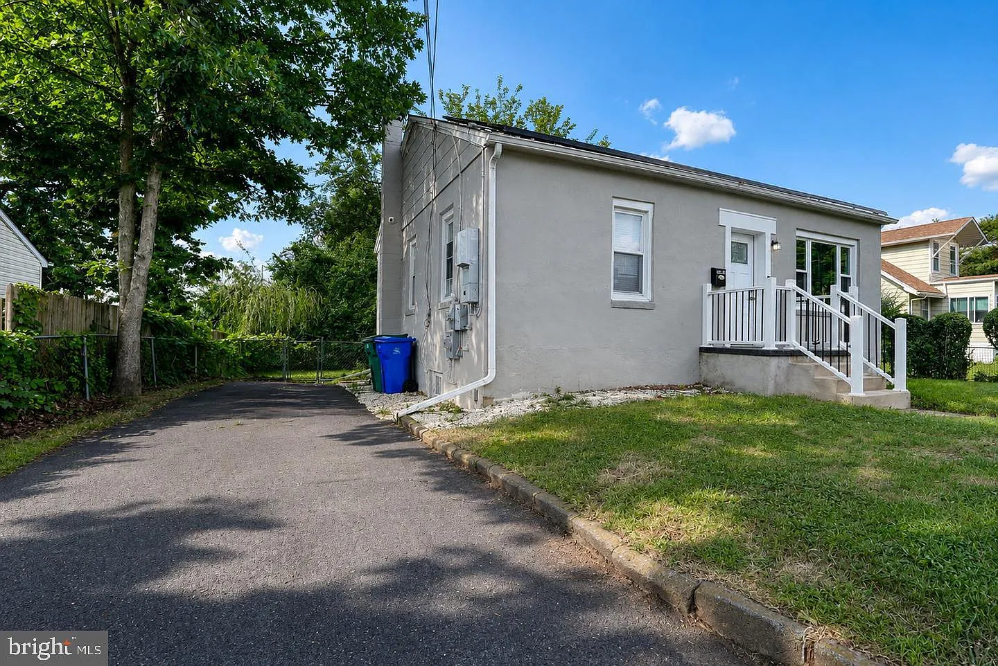 3 bed, 2.0 bath, 1312 sqft, $2,950 — Photo 3